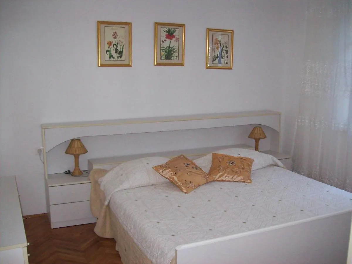 House On The Island Of Pasman Villa Nevidane
